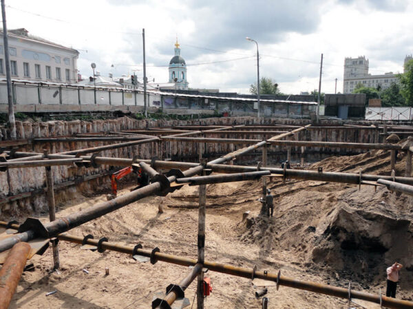 Крепление стенок котлована